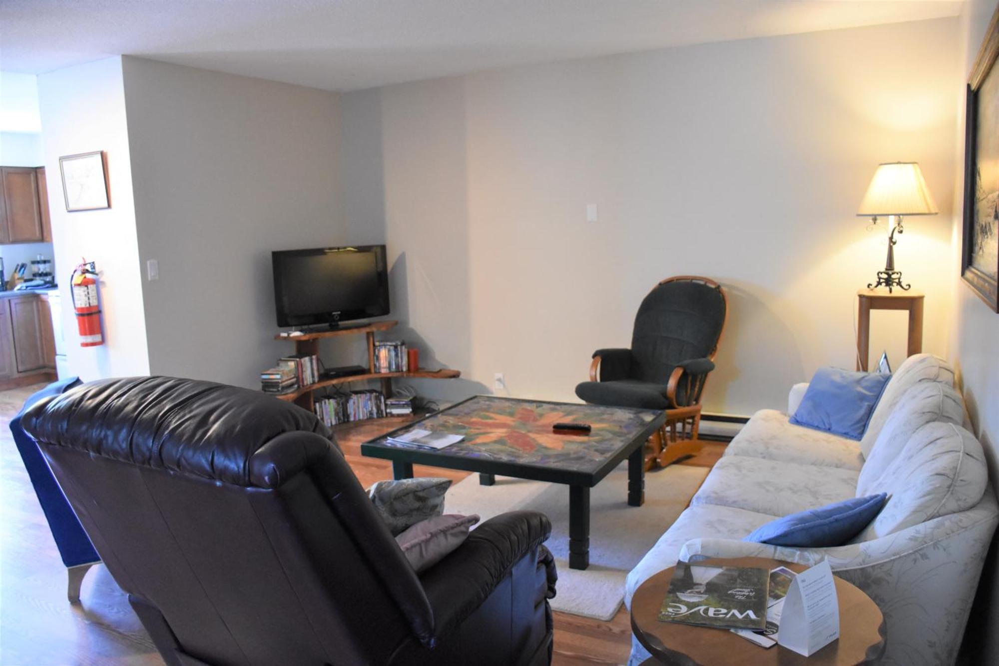 North Coast Trail Backpackers Ltd Hostel Port Hardy Buitenkant foto