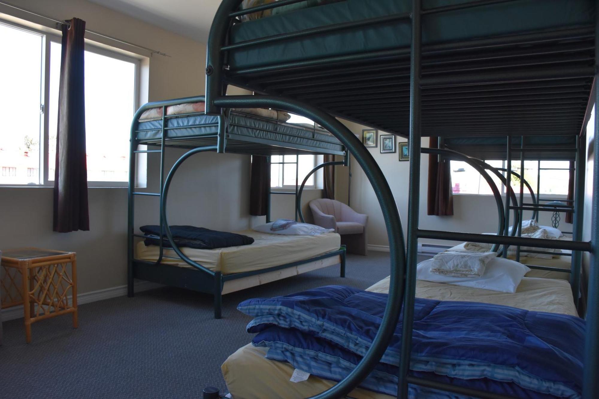 North Coast Trail Backpackers Ltd Hostel Port Hardy Buitenkant foto