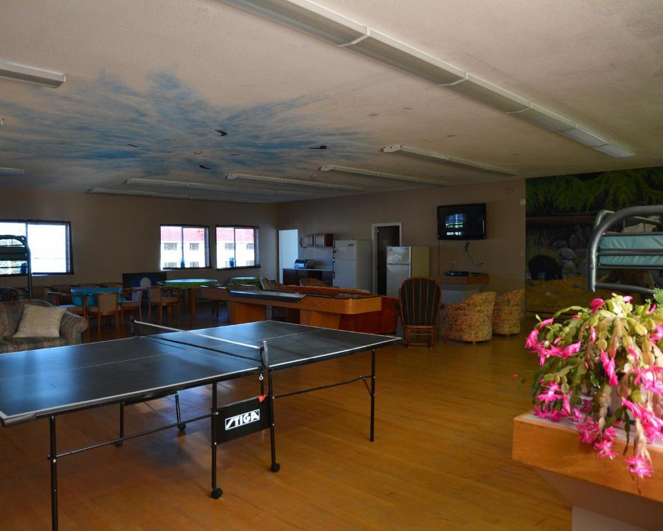 North Coast Trail Backpackers Ltd Hostel Port Hardy Buitenkant foto
